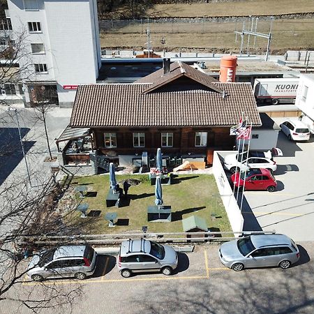 Ristorante Pensione Chalet Stazione Hotell Poschiavo Exteriör bild