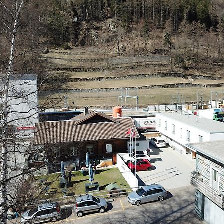 Ristorante Pensione Chalet Stazione Hotell Poschiavo Exteriör bild