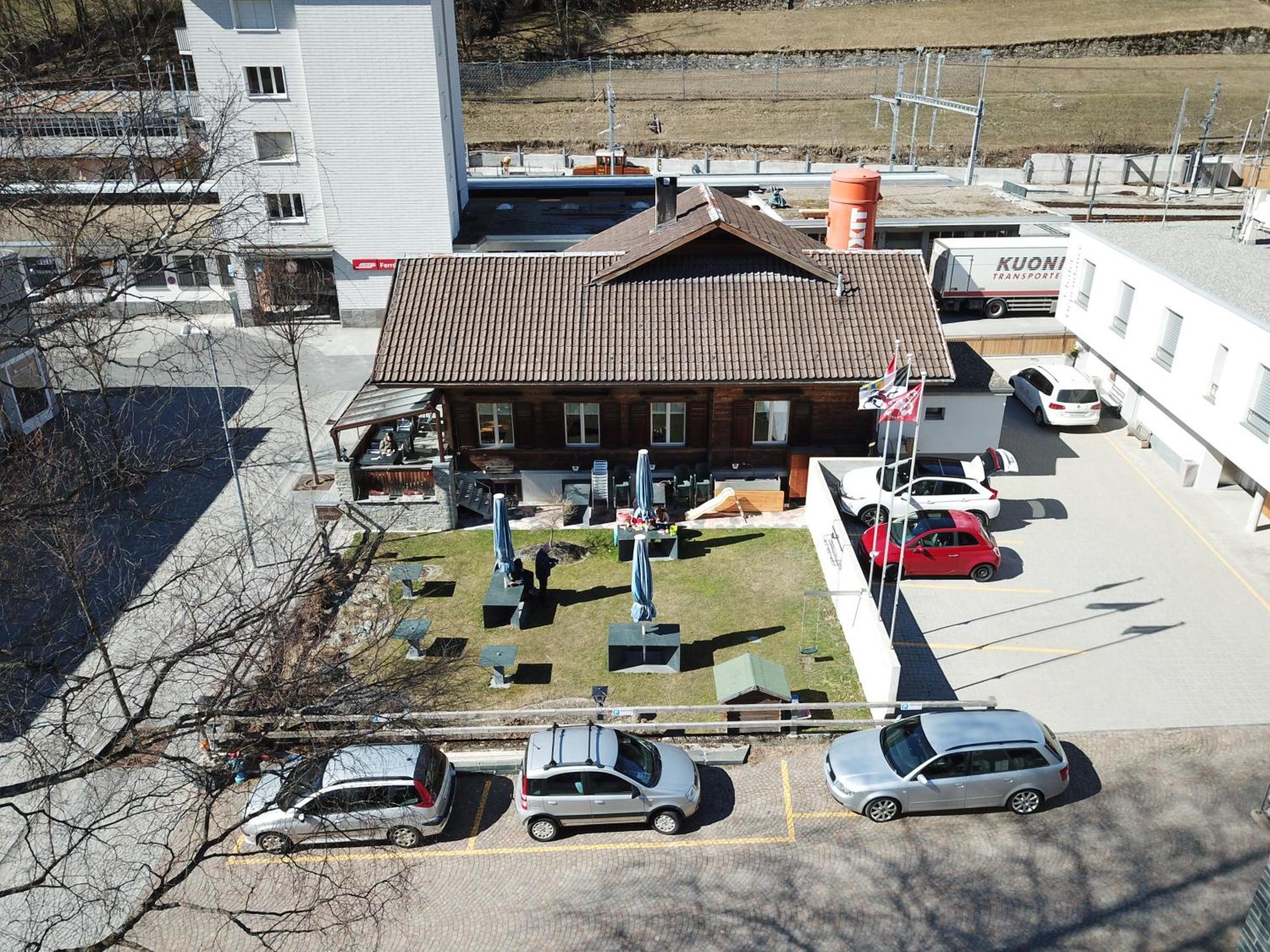 Ristorante Pensione Chalet Stazione Hotell Poschiavo Exteriör bild