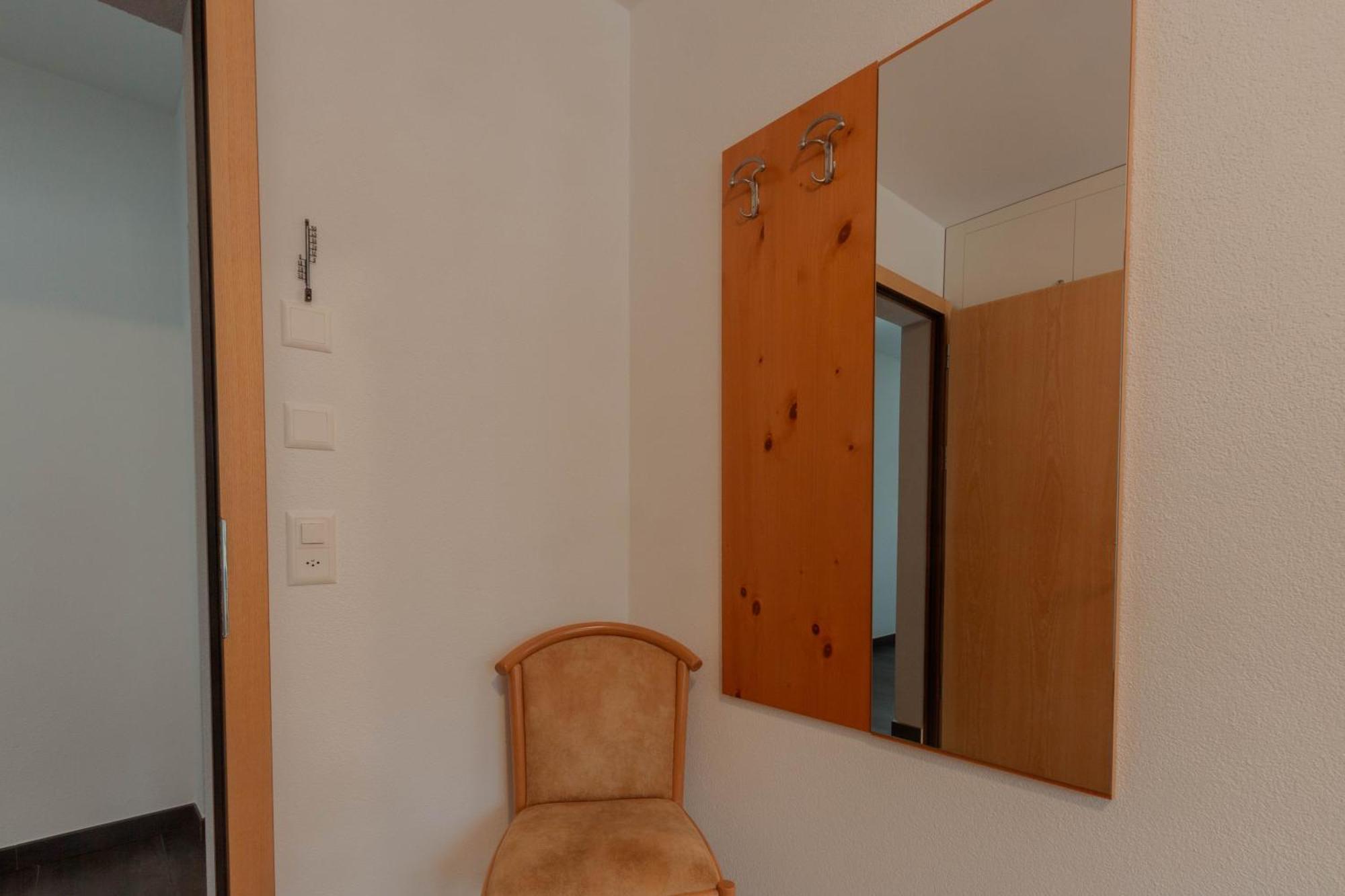 Ristorante Pensione Chalet Stazione Poschiavo Exteriör bild